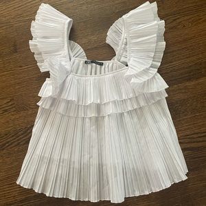 White pleated top